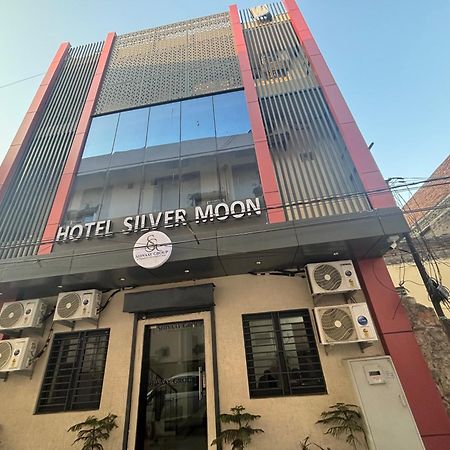 Hotel Silver Moon Джапур Экстерьер фото